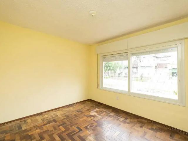 Casa / Sobrado para Venda em Pelotas/RS Areal 3 Quartos