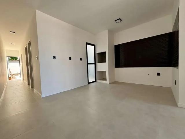 Casa / Sobrado para Venda em Pelotas/RS Areal 2 Quartos