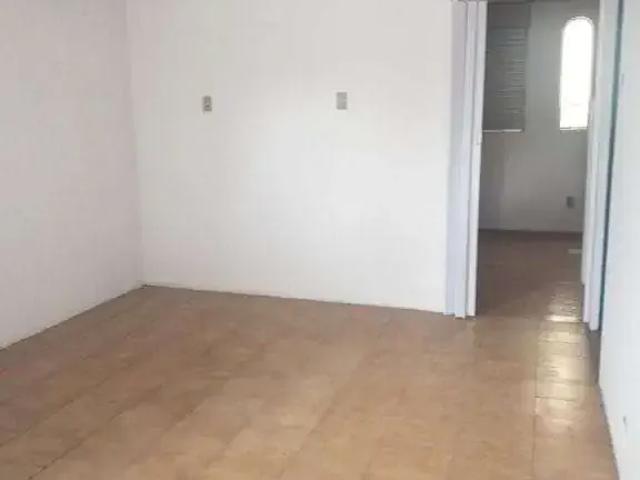 Casa / Sobrado para Venda em Pelotas/RS Areal 2 Quartos