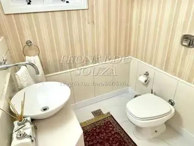 Casa / Sobrado para Venda em Pelotas/RS Areal 4 Quartos