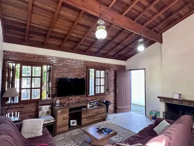 Casa / Sobrado para Venda em Pelotas/RS Fragata 2 Quartos