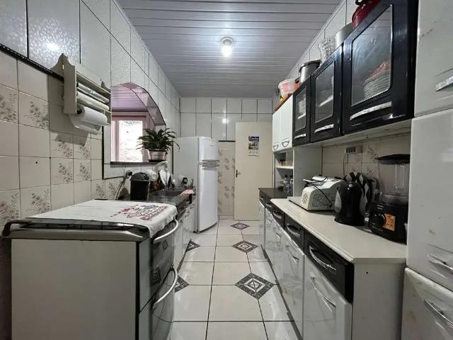 Casa / Sobrado para Venda em Pelotas/RS Fragata 3 Quartos