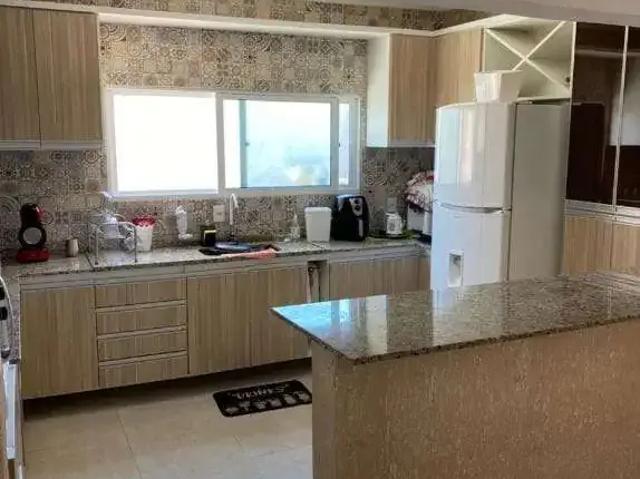 Casa / Sobrado para Venda em Pelotas/RS Laranjal 3 Quartos