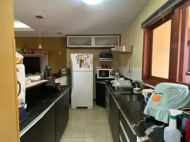 Casa / Sobrado para Venda em Pelotas/RS Laranjal 3 Quartos
