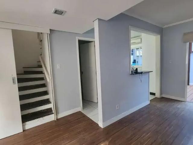 Casa / Sobrado para Venda em Pelotas/RS Laranjal 3 Quartos