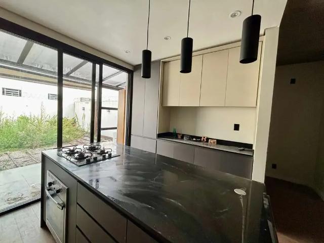 Casa / Sobrado para Venda em Pelotas/RS Laranjal 1 Quartos