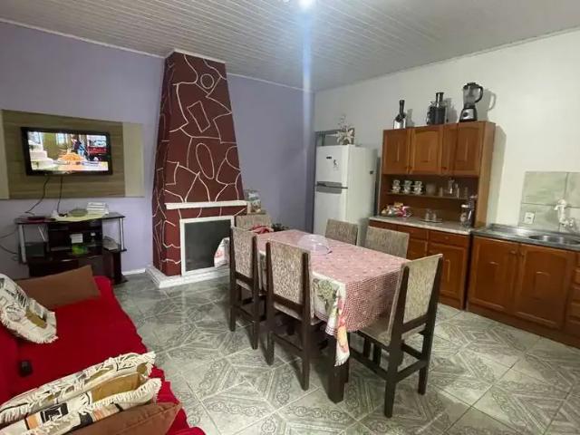 Casa / Sobrado para Venda em Pelotas/RS Laranjal 2 Quartos