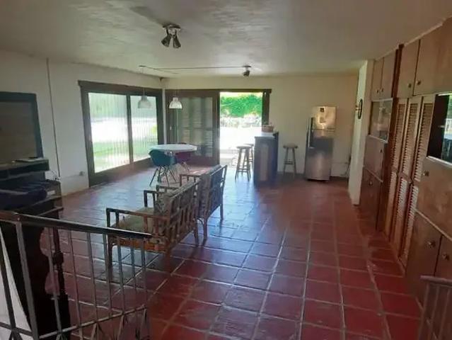 Casa / Sobrado para Venda em Pelotas/RS Laranjal 4 Quartos