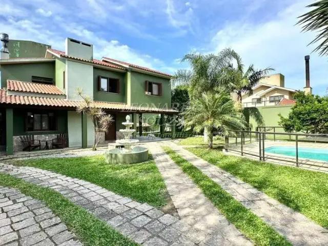 Casa / Sobrado para Venda em Pelotas/RS Laranjal 4 Quartos