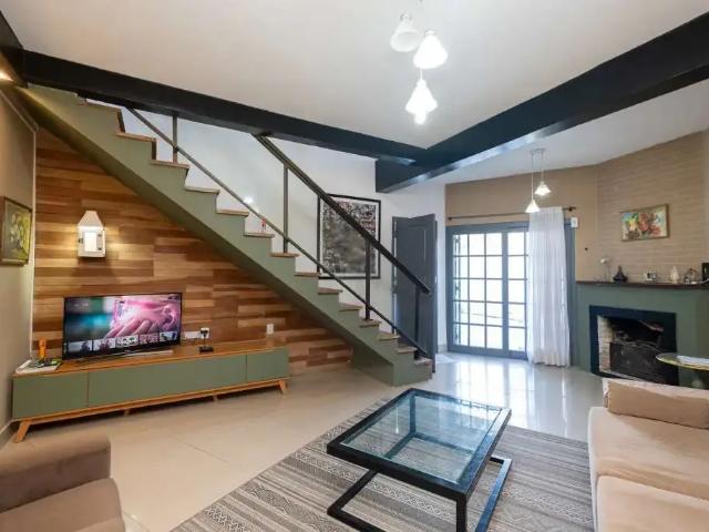 Casa / Sobrado para Venda em Pelotas/RS São Gonçalo 4 Quartos