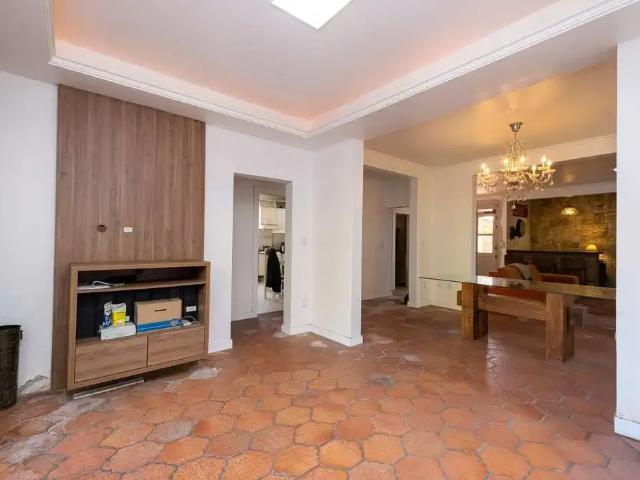 Casa / Sobrado para Venda em Pelotas/RS Três Vendas 3 Quartos