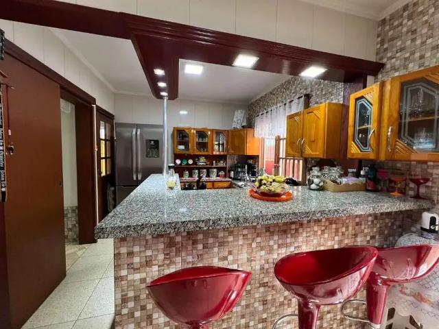 Casa / Sobrado para Venda em Pelotas/RS Três Vendas 2 Quartos