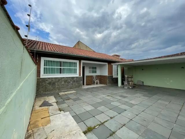 Casa / Sobrado para Venda em Peruíbe/SP Centro 2 Quartos