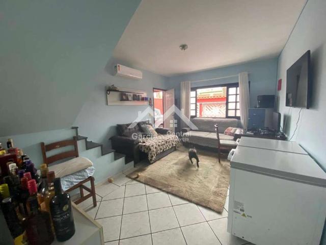 Casa / Sobrado para Venda em Peruíbe/SP Centro 3 Quartos