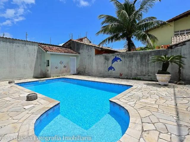 Casa / Sobrado para Venda em Peruíbe/SP Centro 3 Quartos