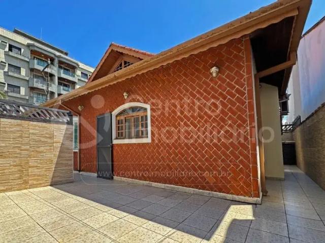 Casa / Sobrado para Venda em Peruíbe/SP Centro 3 Quartos