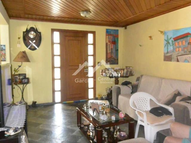 Casa / Sobrado para Venda em Peruíbe/SP Centro 3 Quartos