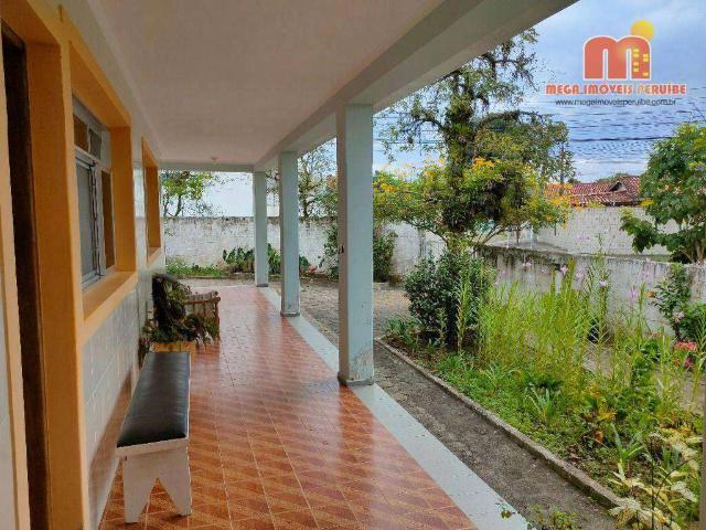 Casa / Sobrado para Venda em Peruíbe/SP Centro 3 Quartos