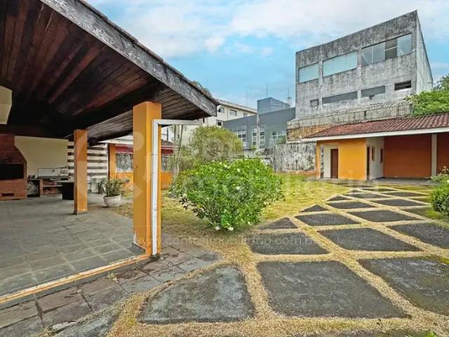 Casa / Sobrado para Venda em Peruíbe/SP Centro 4 Quartos
