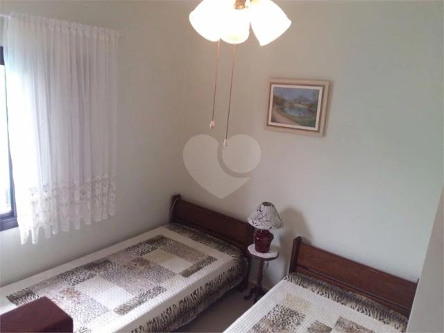 Casa / Sobrado para Venda em Peruíbe/SP Centro 5 Quartos