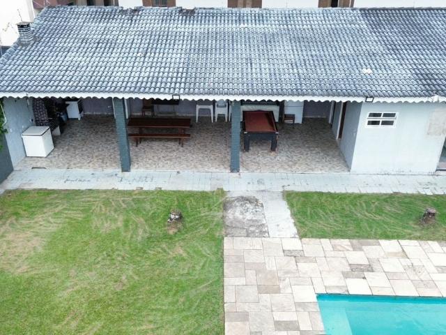 Casa / Sobrado para Venda em Peruíbe/SP Centro 5 Quartos