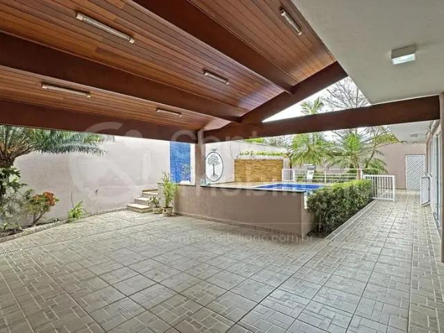 Casa / Sobrado para Venda em Peruíbe/SP Centro 6 Quartos