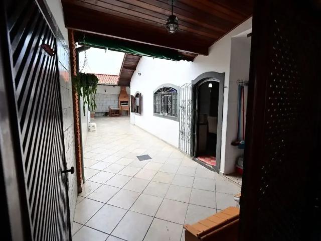 Casa / Sobrado para Venda em Peruíbe/SP Arpoador 3 Quartos