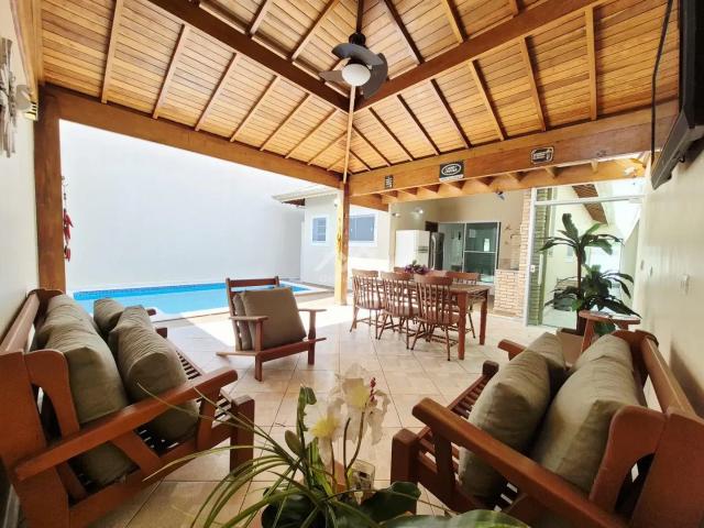 Casa / Sobrado para Venda em Peruíbe/SP Balneário Barra De Jangada 3 Quartos