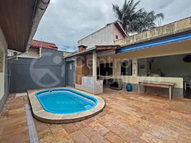 Casa / Sobrado para Venda em Peruíbe/SP Balneário Barra De Jangada 2 Quartos