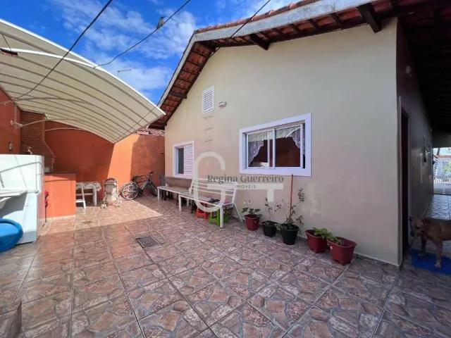 Casa / Sobrado para Venda em Peruíbe/SP Balneário Josedy 3 Quartos