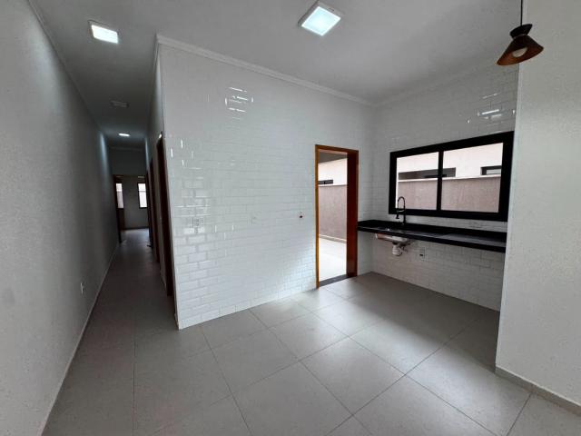 Casa / Sobrado para Venda em Peruíbe/SP Balneário São João Batista 3 Quartos