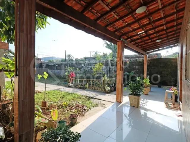 Casa / Sobrado para Venda em Peruíbe/SP Estância Antonio Novaes 3 Quartos