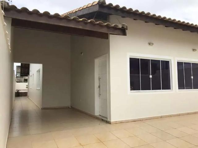 Casa / Sobrado para Venda em Peruíbe/SP Estância Balneária Maria Helena Novaes 3 Quartos