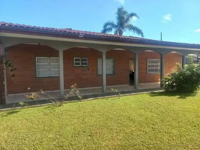 Casa / Sobrado para Venda em Peruíbe/SP Estância Balneária Maria Helena Novaes 4 Quartos