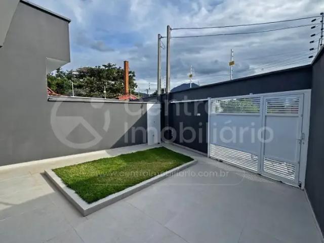 Casa / Sobrado para Venda em Peruíbe/SP Estancia Dos Eucaliptos 2 Quartos