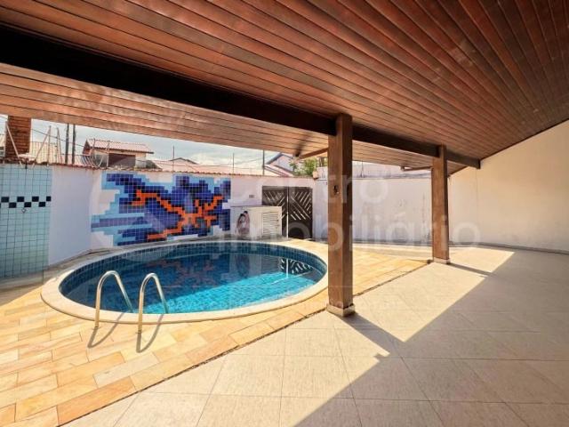 Casa / Sobrado para Venda em Peruíbe/SP Estancia São Jose 4 Quartos