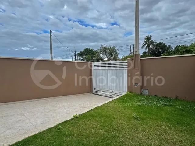 Casa / Sobrado para Venda em Peruíbe/SP Flora Rica 2 Quartos