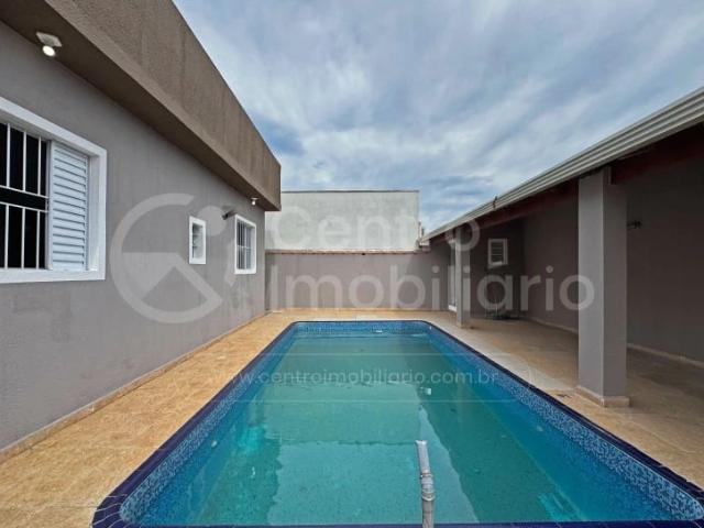 Casa / Sobrado para Venda em Peruíbe/SP Flora Rica 2 Quartos