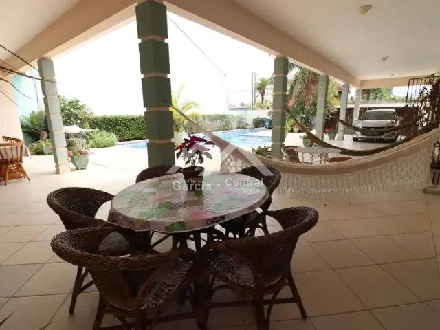 Casa / Sobrado para Venda em Peruíbe/SP Jardim Marcia 4 Quartos