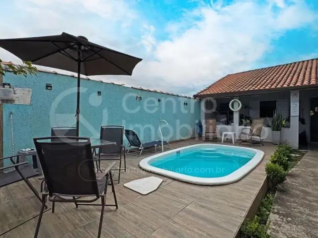 Casa / Sobrado para Venda em Peruíbe/SP Jardim Marcia 3 Quartos