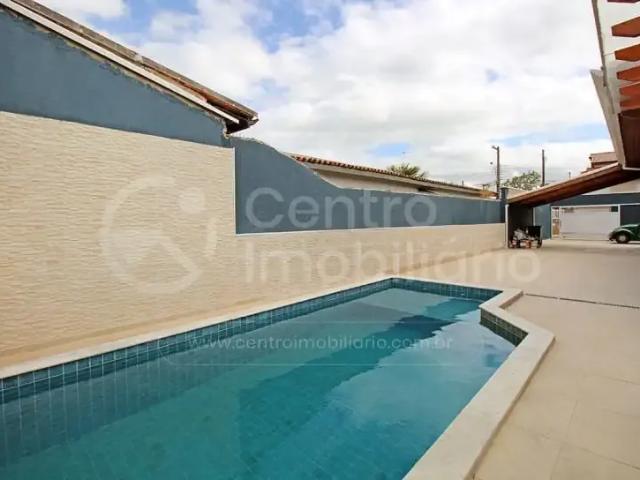 Casa / Sobrado para Venda em Peruíbe/SP Jardim Marcia 3 Quartos