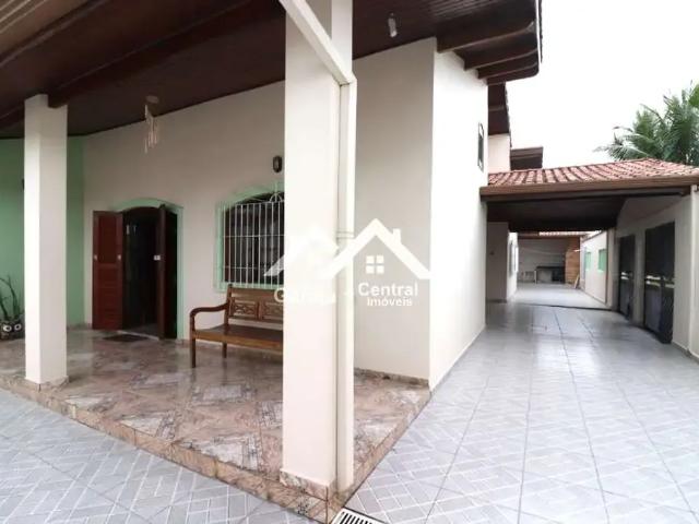 Casa / Sobrado para Venda em Peruíbe/SP Jardim Marcia 3 Quartos