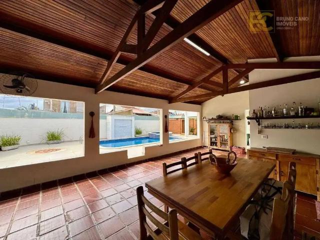 Casa / Sobrado para Venda em Peruíbe/SP Jardim Barra de Jangadas 5 Quartos