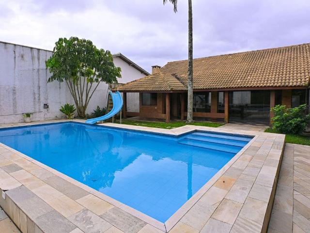 Casa / Sobrado para Venda em Peruíbe/SP Jardim Ribamar 4 Quartos