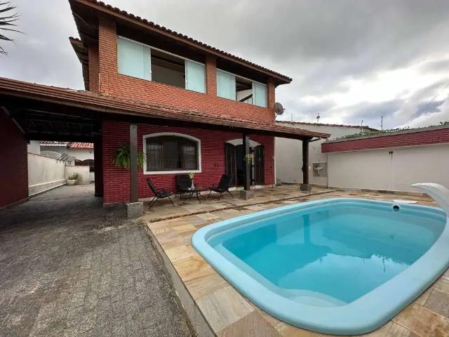 Casa / Sobrado para Venda em Peruíbe/SP Jardim Ribamar 4 Quartos