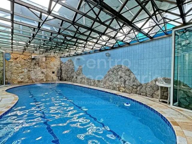 Casa / Sobrado para Venda em Peruíbe/SP Jardim Ribamar 6 Quartos