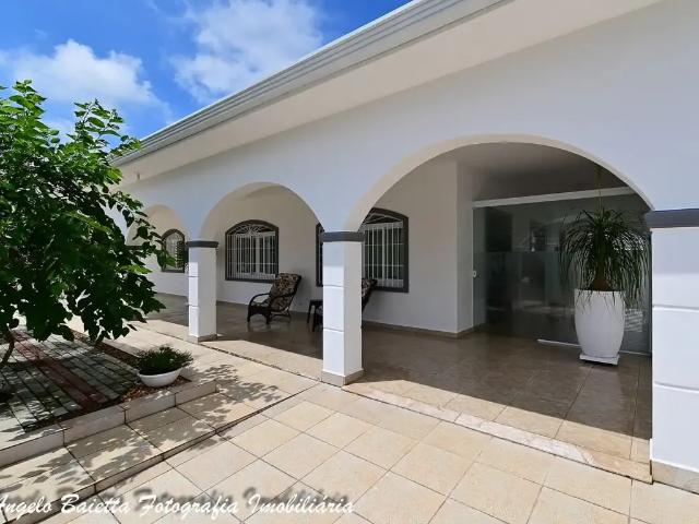 Casa / Sobrado para Venda em Peruíbe/SP Parque Balneário Oásis 4 Quartos