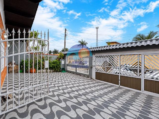 Casa / Sobrado para Venda em Peruíbe/SP Parque Balneário Oásis 2 Quartos