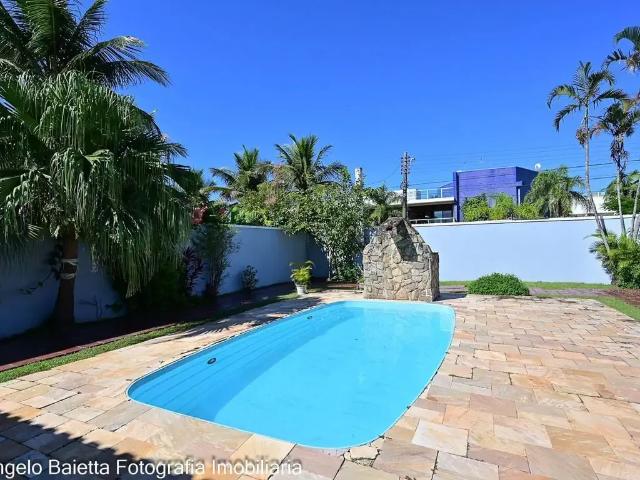 Casa / Sobrado para Venda em Peruíbe/SP Parque Balneário Oásis 3 Quartos
