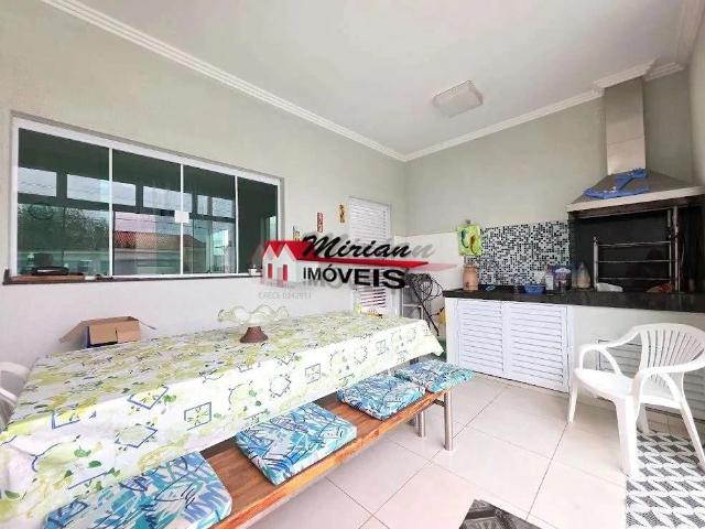 Casa / Sobrado para Venda em Peruíbe/SP Parque Balneário Oásis 3 Quartos